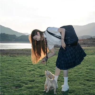 血色日中